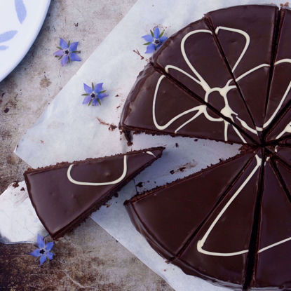 Afbeeldingen van Chocoladetaart - halve taart  -6 punten